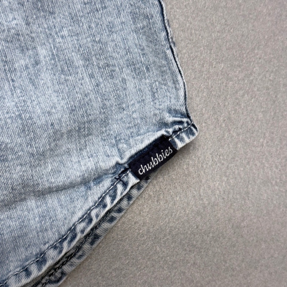 Chubbies The Denim Drift Dock Mens SS Button Down Shirt Small Light Wash Cotton - Picture 12 of 12